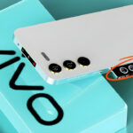 Vivo 5G Premium Phone with 200MP Camera, 12GB RAM & 7600mAh Battery